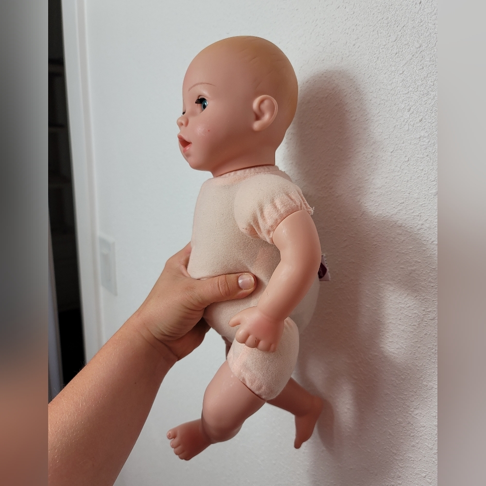Adora doll - Picture 4 of 10
